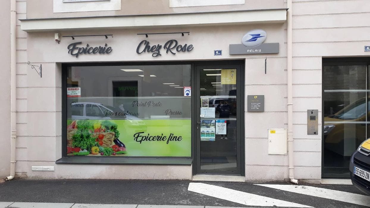 La Poste Relais - Bauge En Anjou La Petite Epicerie