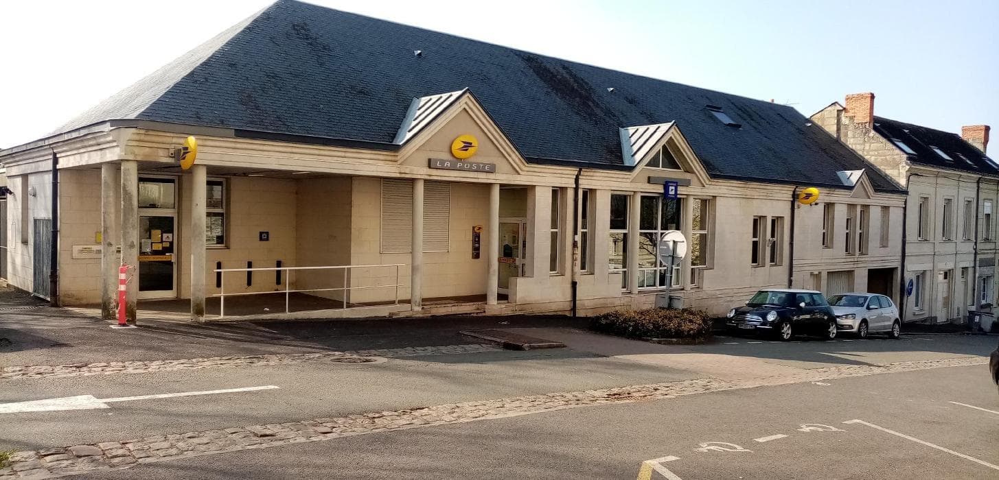 La Poste - Longue Jumelles