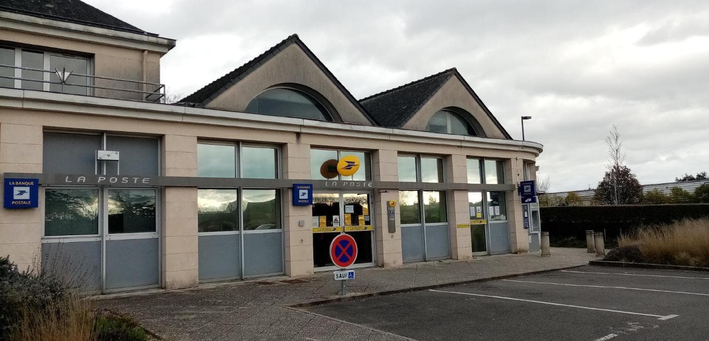 La Poste - Montreuil Bellay