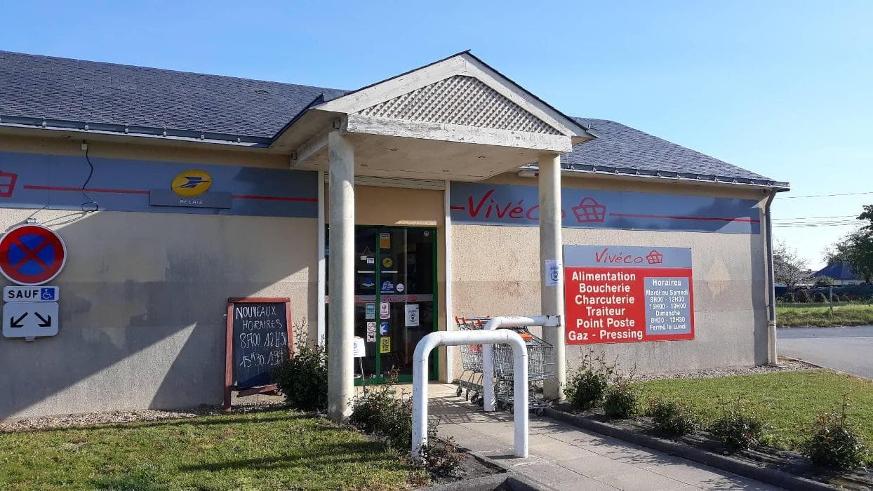 La Poste Relais - Saint Martin Du Bois Viveco