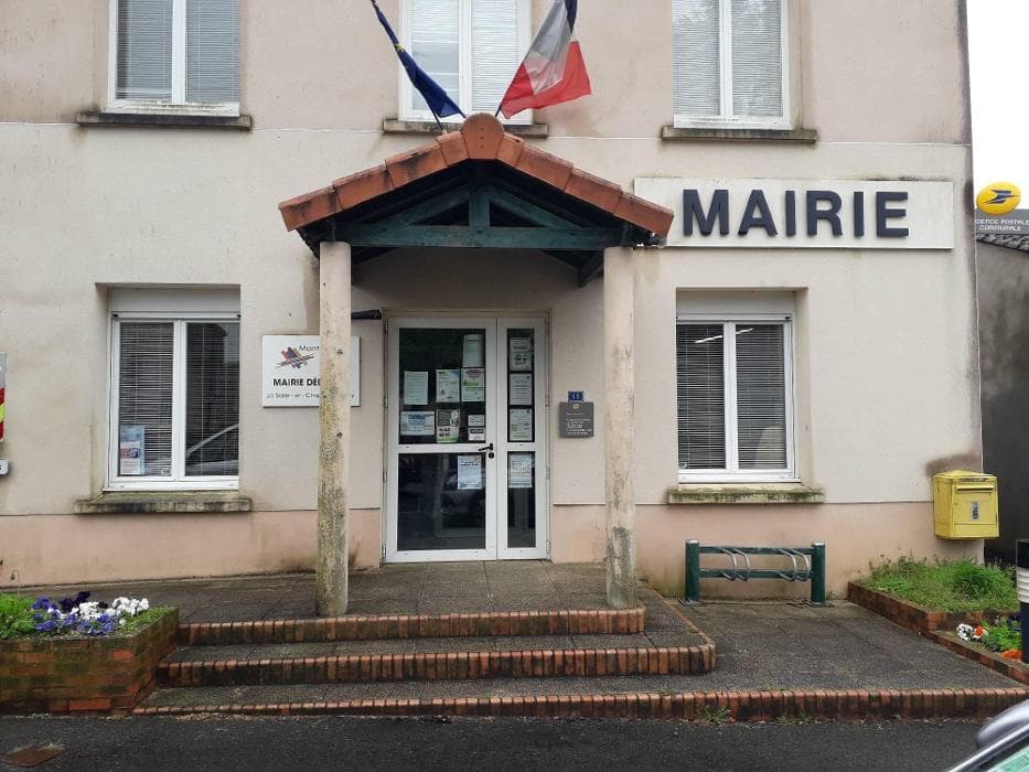 La Poste Agence Communale - La Salle Et Chapelle Aubry Mairie